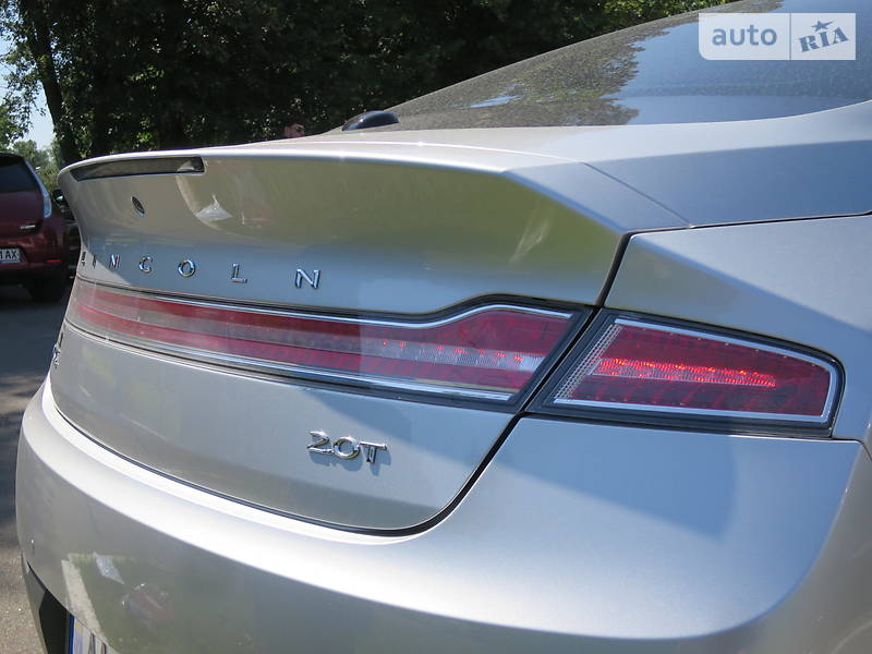 Седан Lincoln MKZ 2017 в Києві
