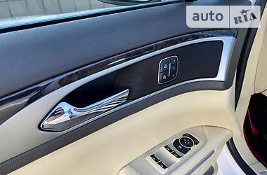 Седан Lincoln MKZ 2013 в 
