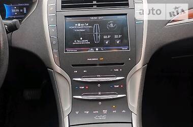 Седан Lincoln MKZ 2014 в Лубнах