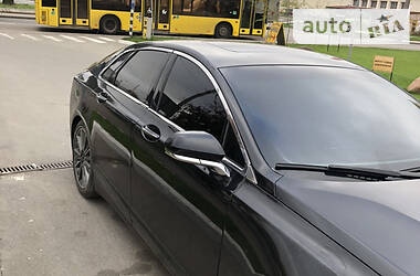 Седан Lincoln MKZ 2015 в 