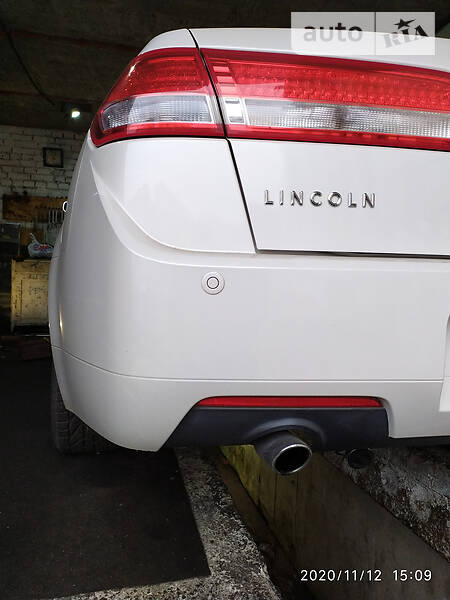 Седан Lincoln MKZ 2011 в Киеве