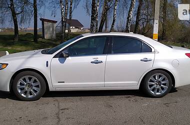 Седан Lincoln MKZ 2011 в 