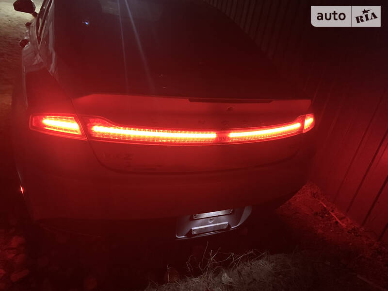 Lincoln MKZ