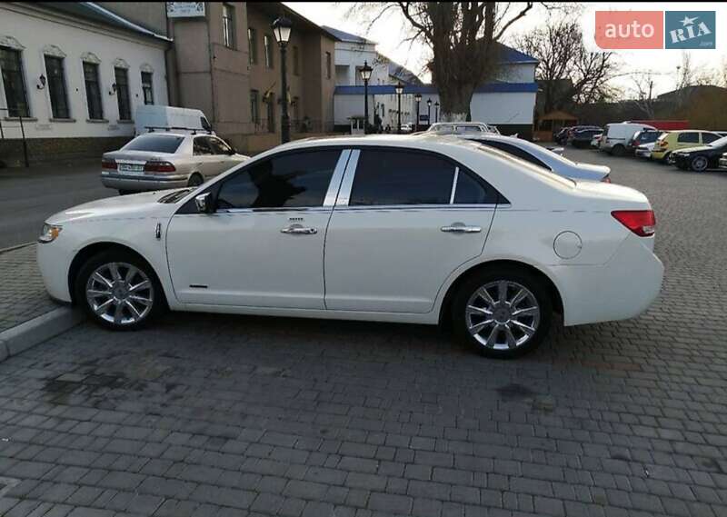 Lincoln MKZ 2012