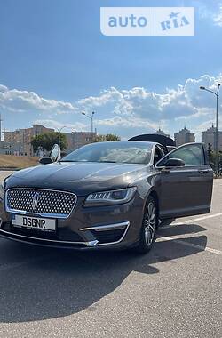 Седан Lincoln MKZ 2018 в Києві