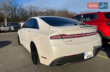 Седан Lincoln MKZ 2017 в 