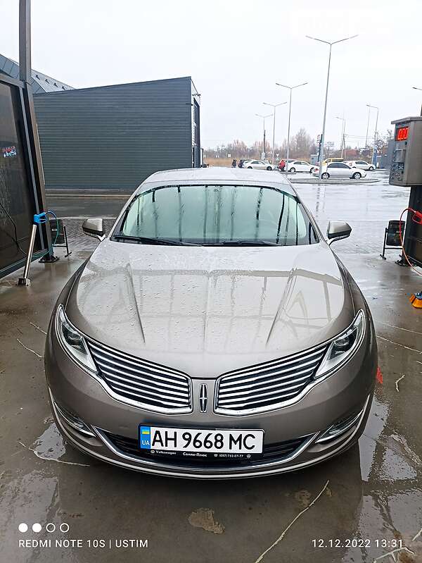 Lincoln MKZ 2016