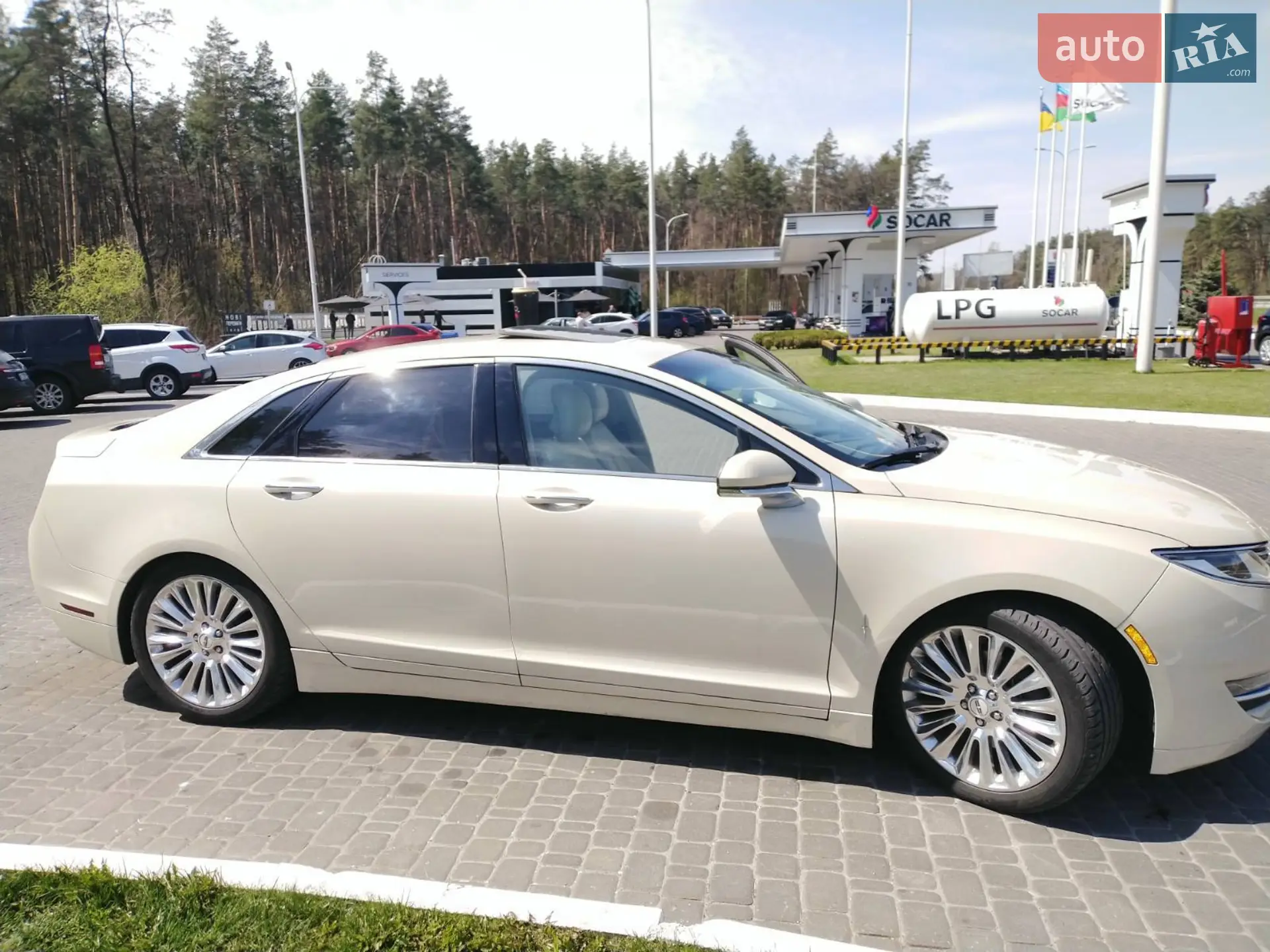 2015 Lincoln MKZ - мініатюра 16