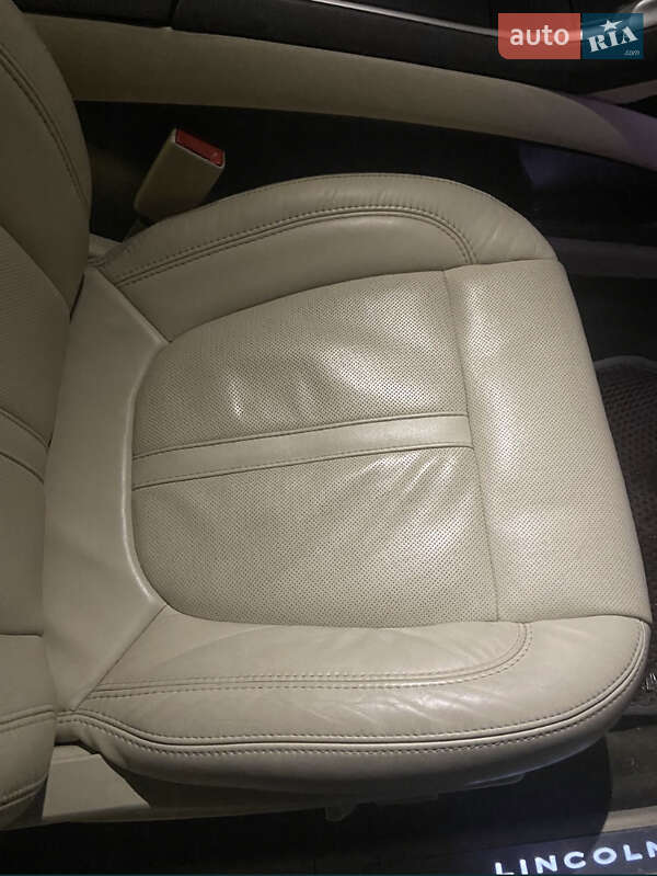 Седан Lincoln MKZ 2014 в Києві