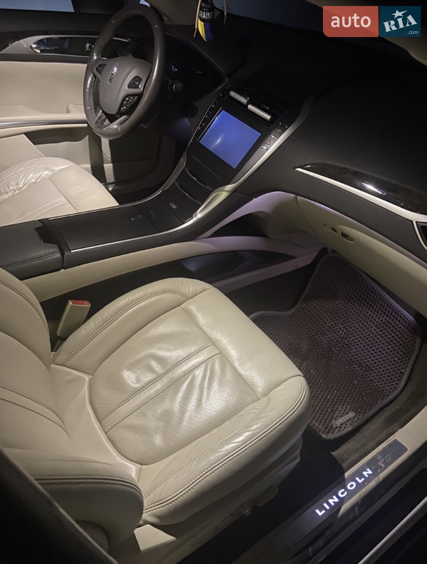 2014 Lincoln MKZ - мініатюра 4