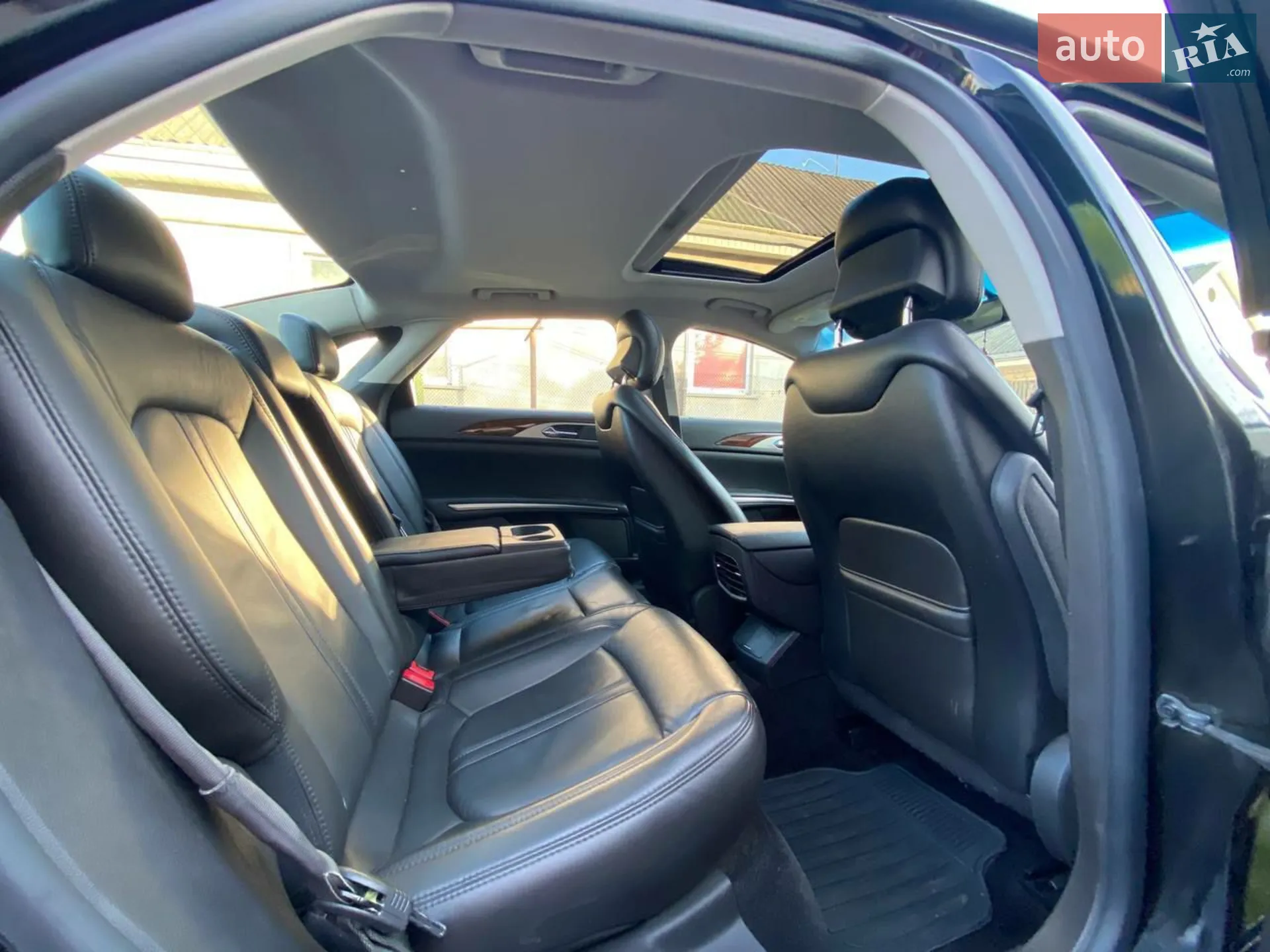 2014 Lincoln MKZ - мініатюра 31