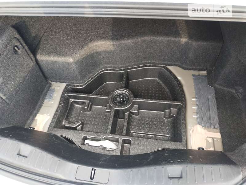 Седан Lincoln MKZ 2013 в Харькове