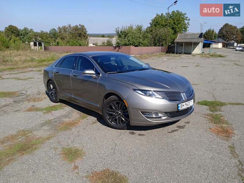 Седан Lincoln MKZ 2015 в Киеве