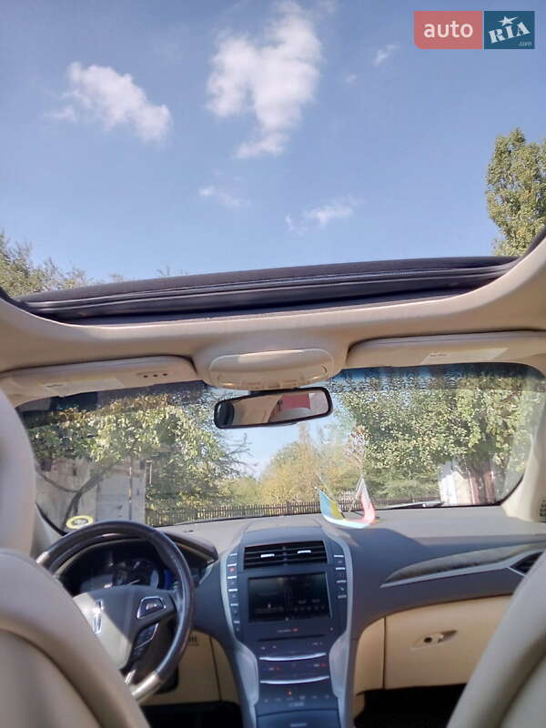 Седан Lincoln MKZ 2013 в Кривому Розі