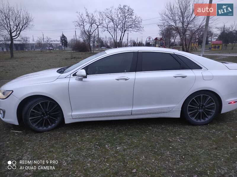Седан Lincoln MKZ 2016 в Дніпрі