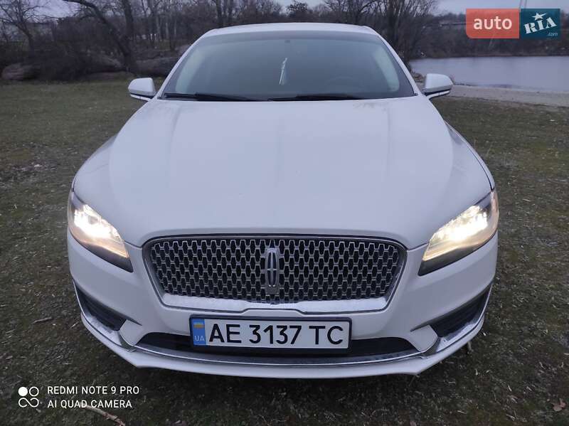 Седан Lincoln MKZ 2016 в Дніпрі