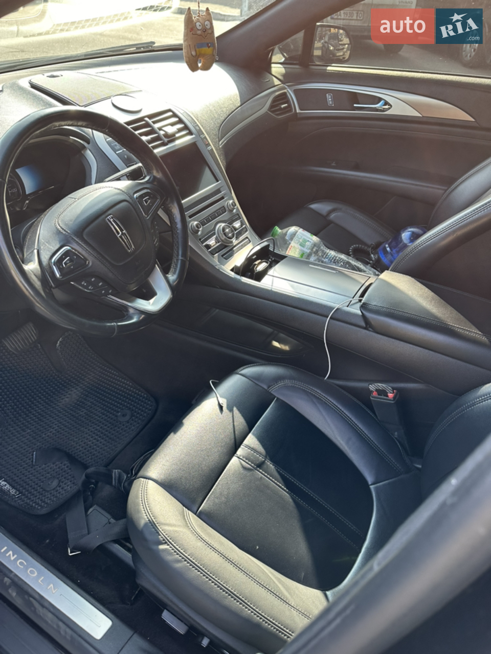 2017 Lincoln MKZ - мініатюра 31