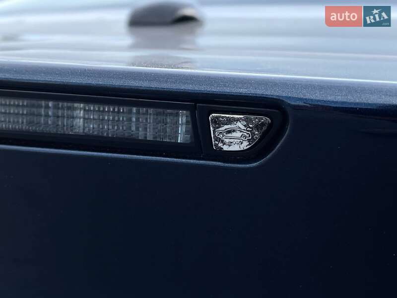 Седан Lincoln MKZ 2016 в Ровно