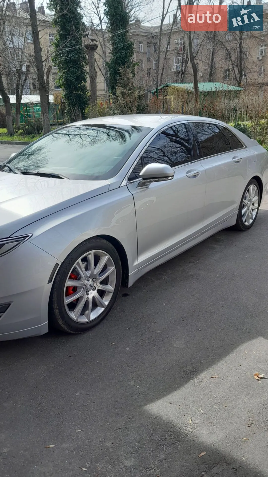 2015 Lincoln MKZ - мініатюра 12