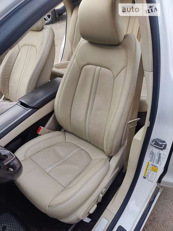 Седан Lincoln MKZ 2016 в Виннице