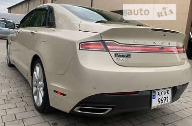 Седан Lincoln MKZ 2014 в Тернополе