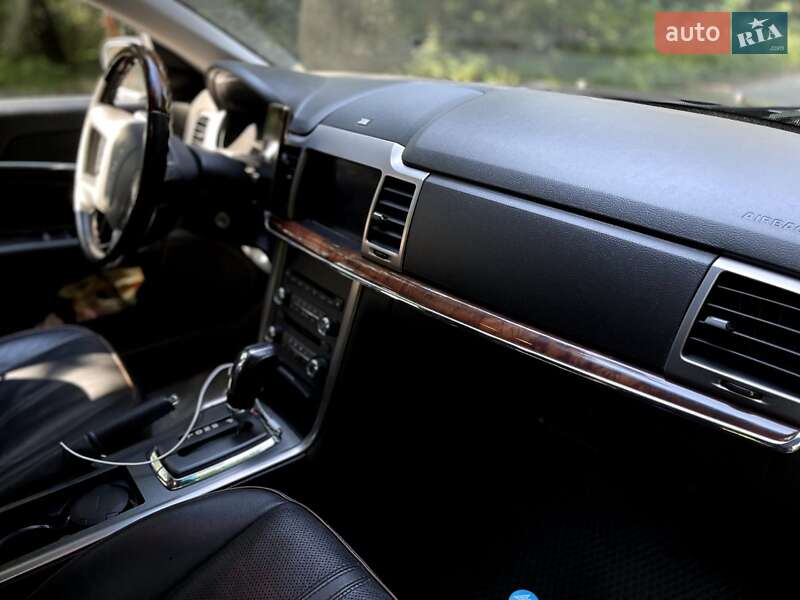 Седан Lincoln MKZ 2011 в Києві