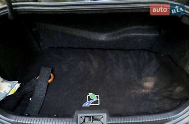 Седан Lincoln MKZ 2011 в 
