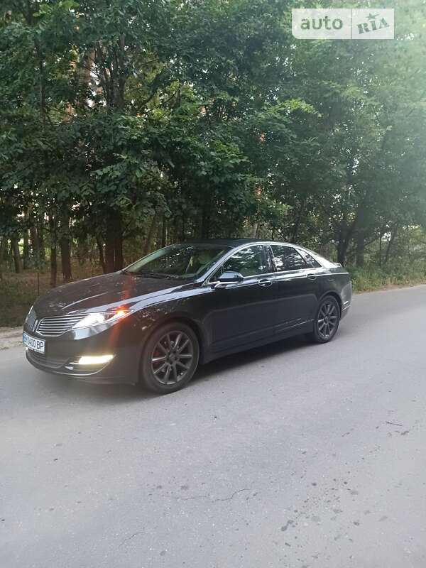 Седан Lincoln MKZ 2014 в Сумах