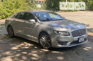 Седан Lincoln MKZ 2017 в 