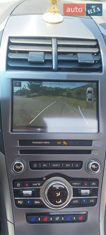 Седан Lincoln MKZ 2016 в Дубно