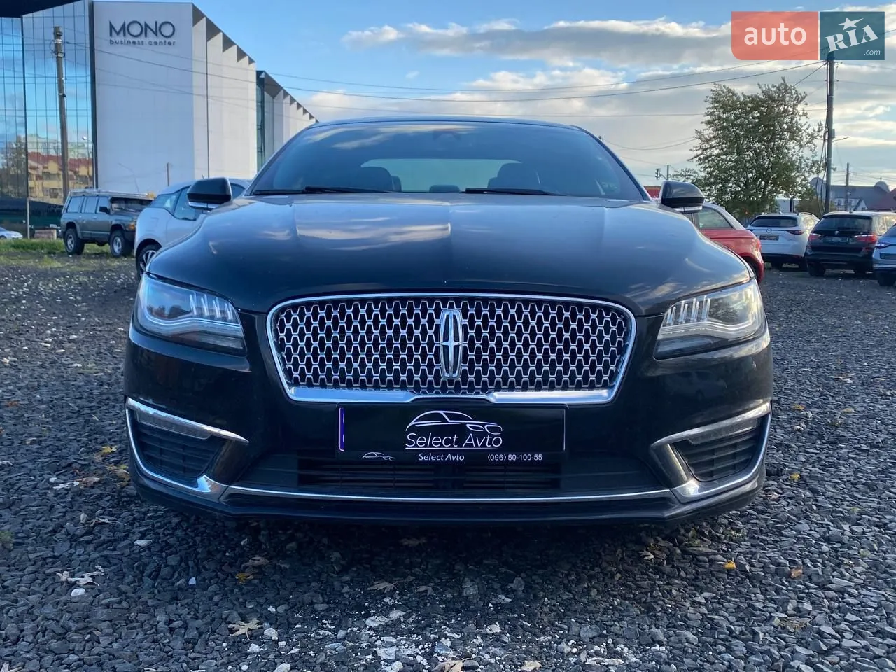 2017 Lincoln MKZ - мініатюра 26