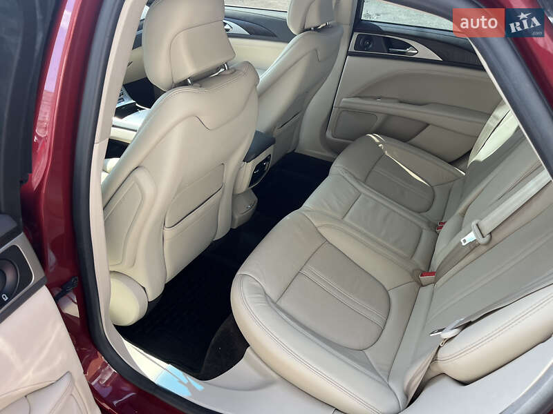 Седан Lincoln MKZ 2016 в Харкові