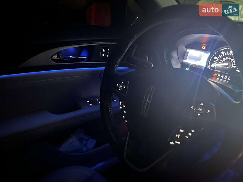 Седан Lincoln MKZ 2016 в Харкові