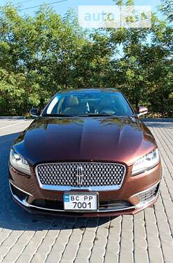 Седан Lincoln MKZ 2019 в Львові