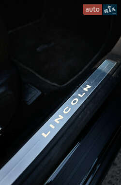 Седан Lincoln MKZ 2014 в 