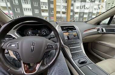 Седан Lincoln MKZ 2015 в Києві