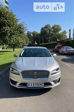 Седан Lincoln MKZ 2018 в Києві