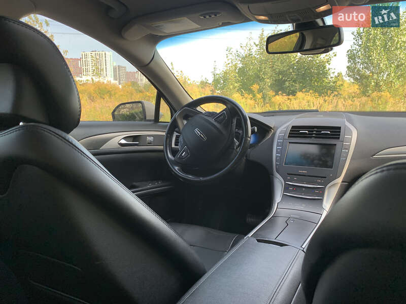 Седан Lincoln MKZ 2015 в Києві