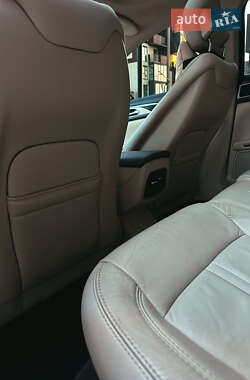 Седан Lincoln MKZ 2014 в 