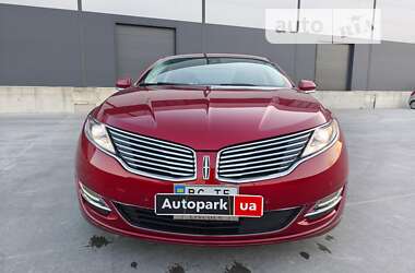 Седан Lincoln MKZ 2015 в Львове