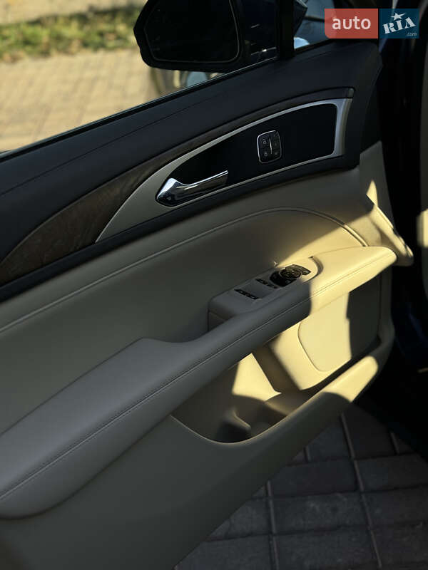 Седан Lincoln MKZ 2017 в Кропивницком