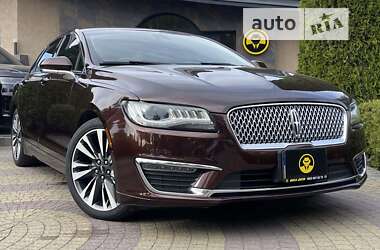 Седан Lincoln MKZ 2019 в Львове