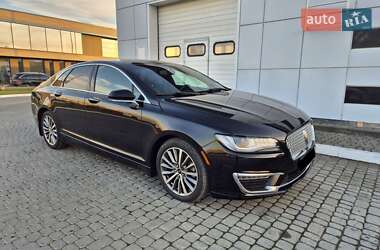 Седан Lincoln MKZ 2016 в Львові