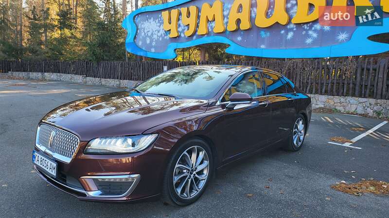 Lincoln MKZ 2019