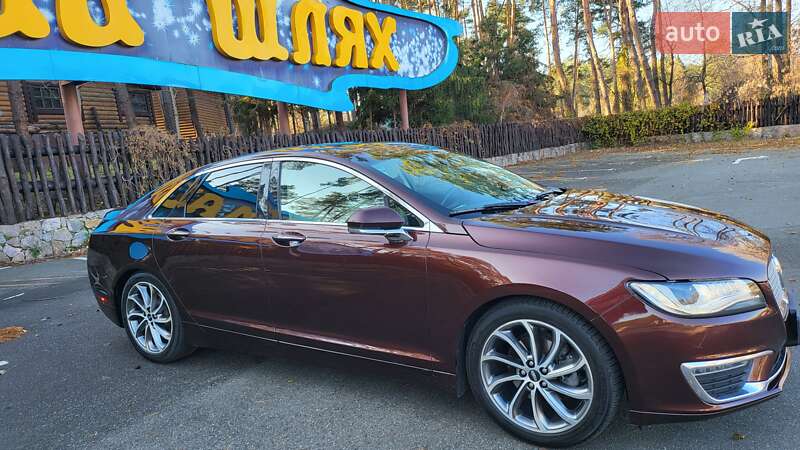 Седан Lincoln MKZ 2019 в Киеве