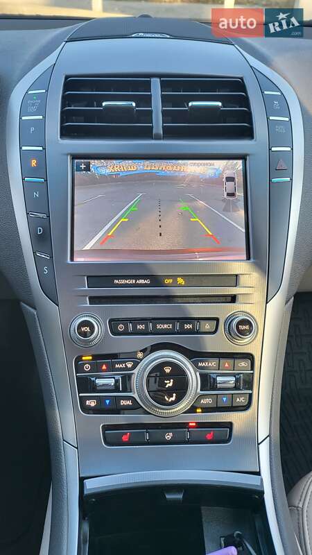 Седан Lincoln MKZ 2019 в Киеве