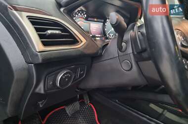 Седан Lincoln MKZ 2015 в 