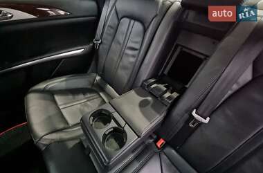 Седан Lincoln MKZ 2015 в 