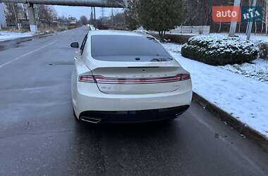 Седан Lincoln MKZ 2015 в Києві