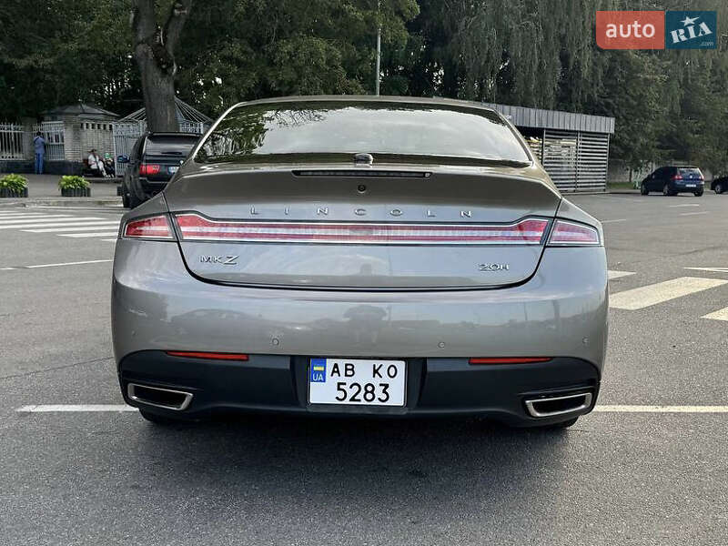 Седан Lincoln MKZ 2016 в Виннице